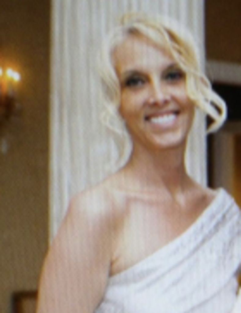 Elizabeth Tully Profile Photo