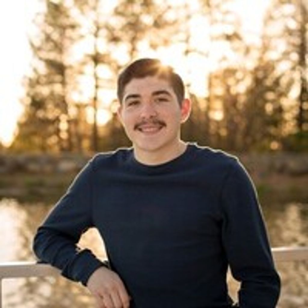Zavion Castillo Navarro Profile Photo
