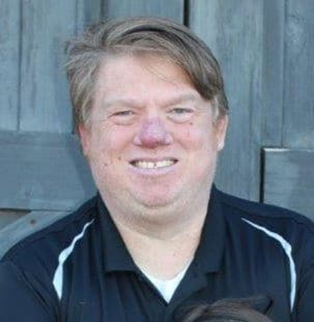 Angus Howe Mcloone Profile Photo