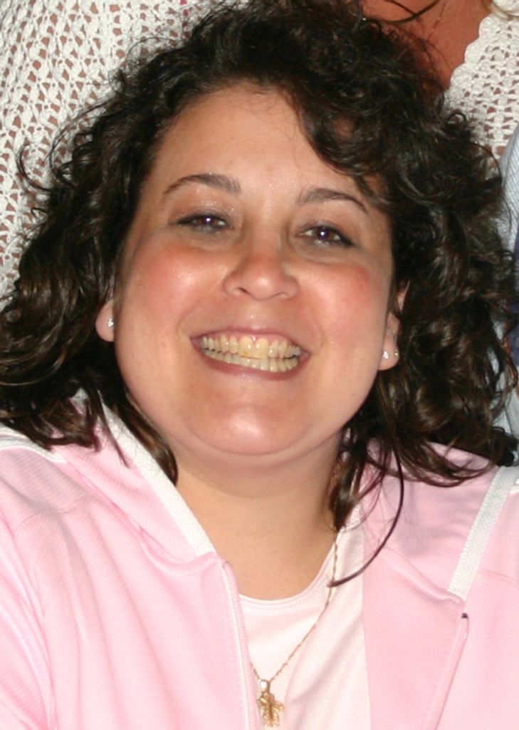 Julie J Demaegd