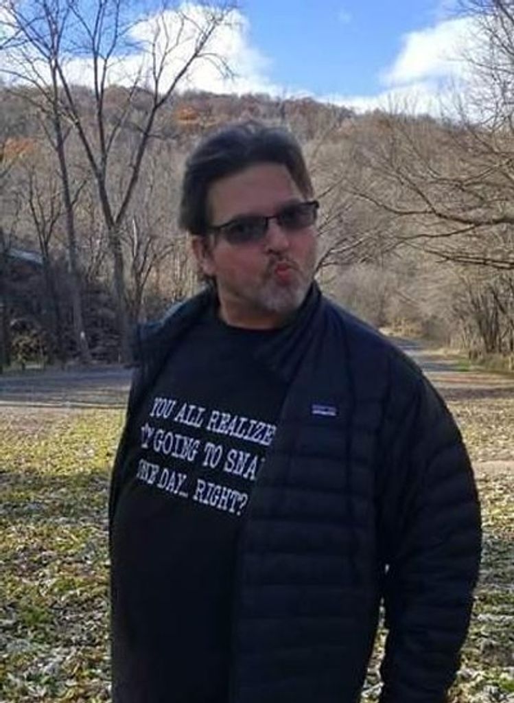 David Hamilton Henderson Profile Photo