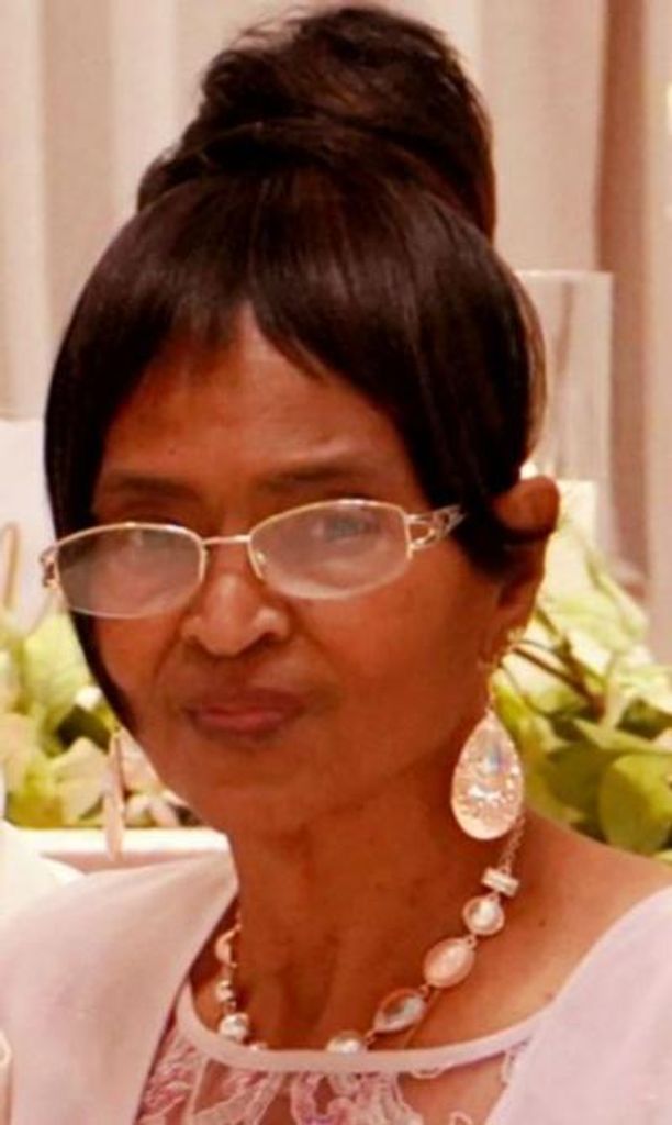 Joyce Hillsman Profile Photo