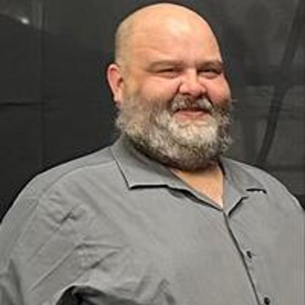 Carlos Robert Martinez Profile Photo