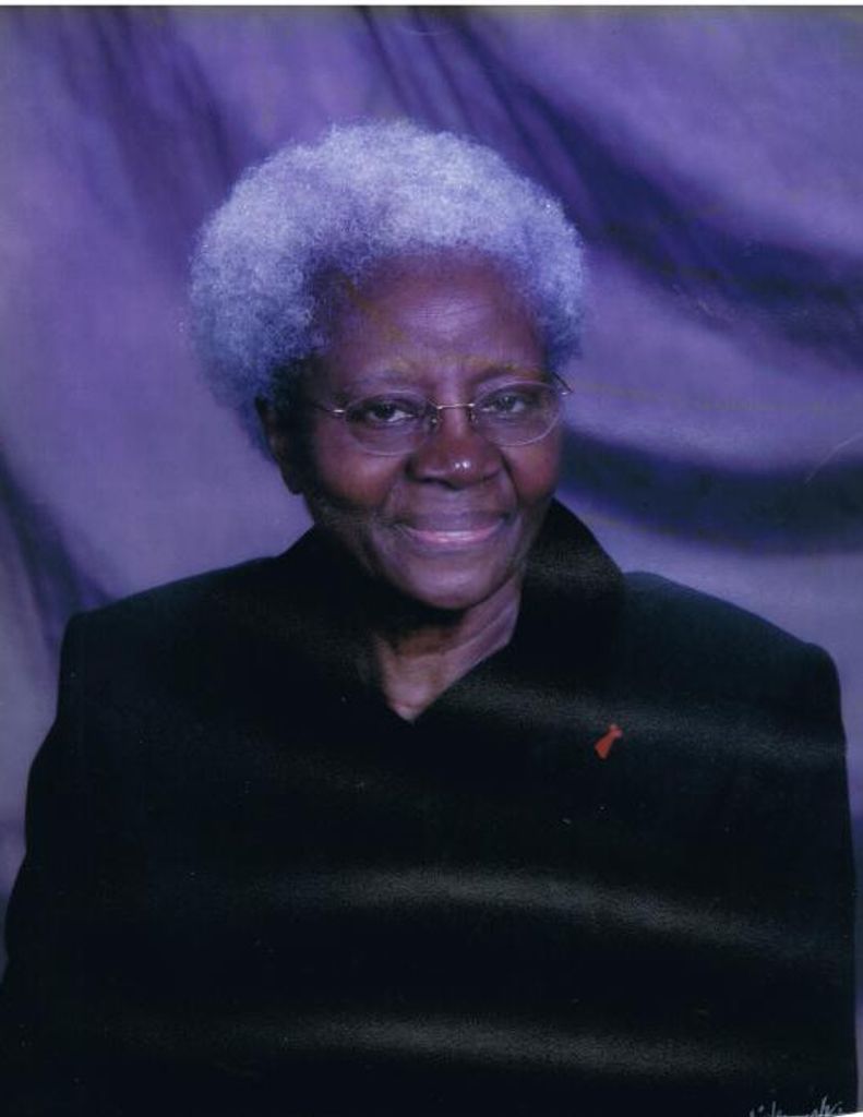 Evelyn Alexander Booker