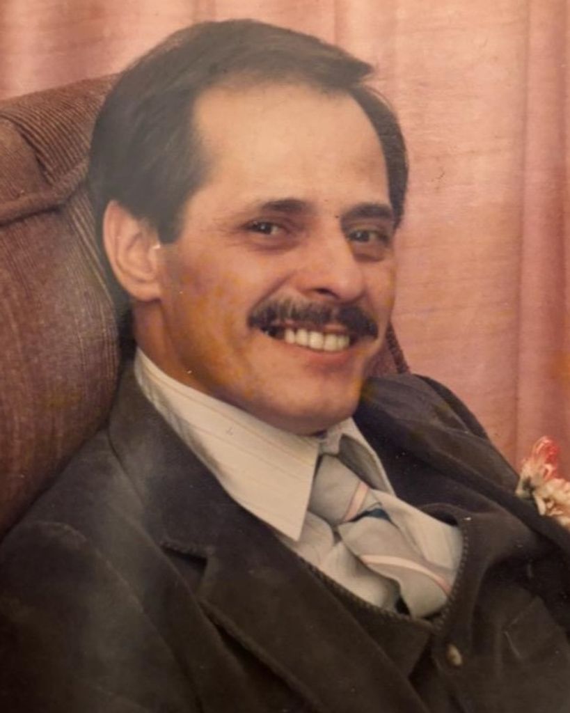 Robert (Bob) Tarnowski