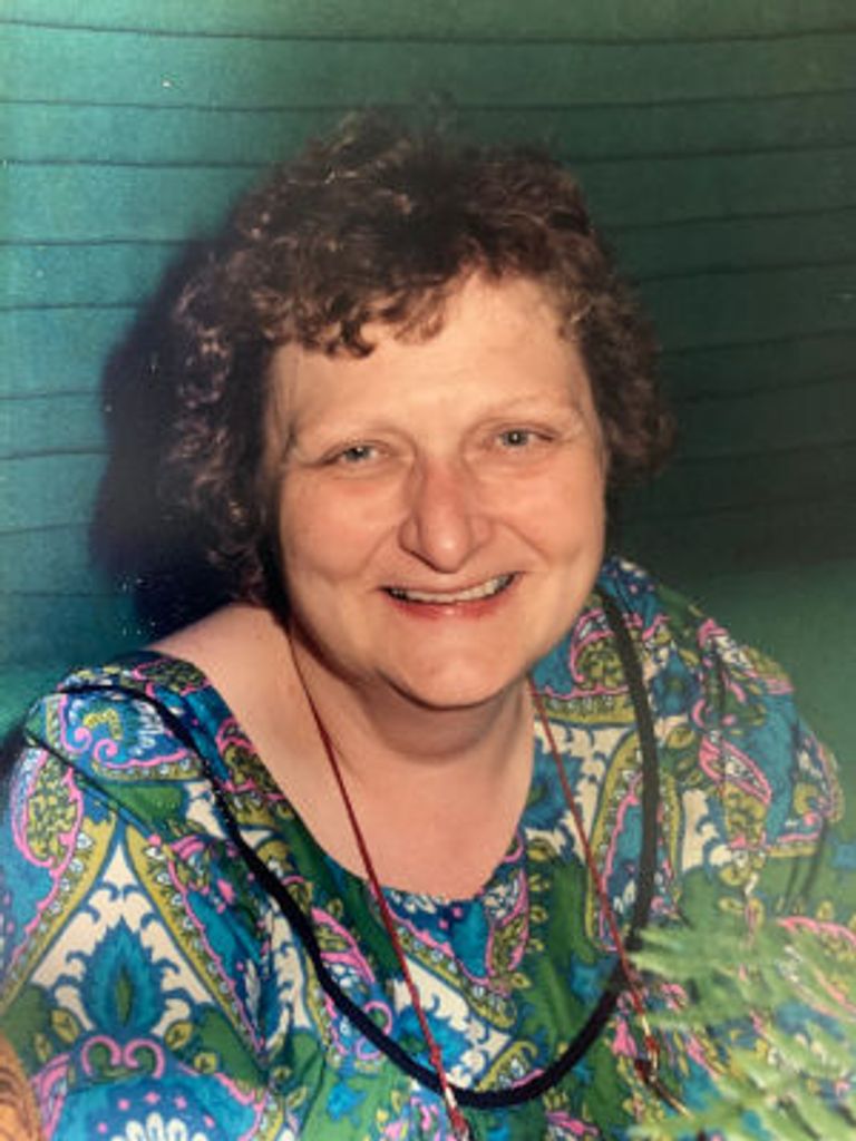 Valentine Allison, Nee Apiecionek