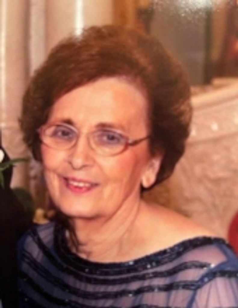 Elaine (Kalivas) Yiotopoulos