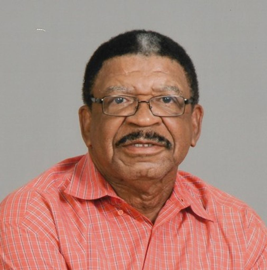 Dobbie "Bob" Collins Profile Photo