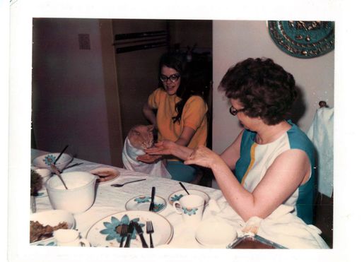 Wendy Jiacoletti photo gallery thumbnail 1 of 71