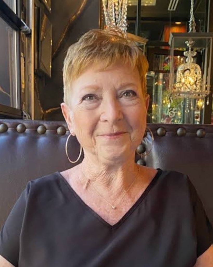 Julia Davis
