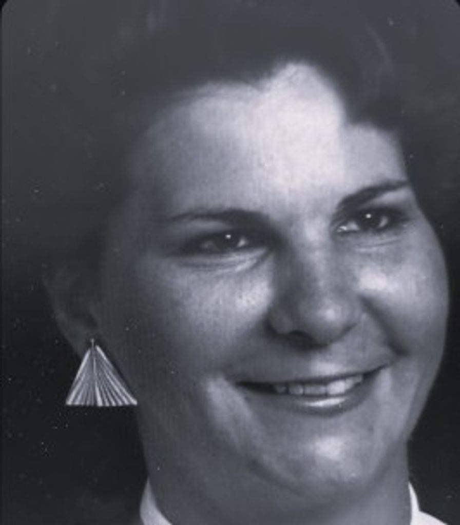 Eileen Hoffmann Profile Photo