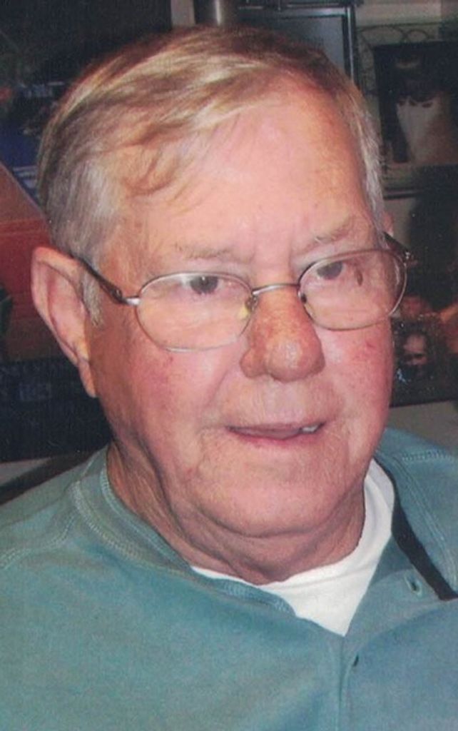 Dearl Russell Moore Profile Photo