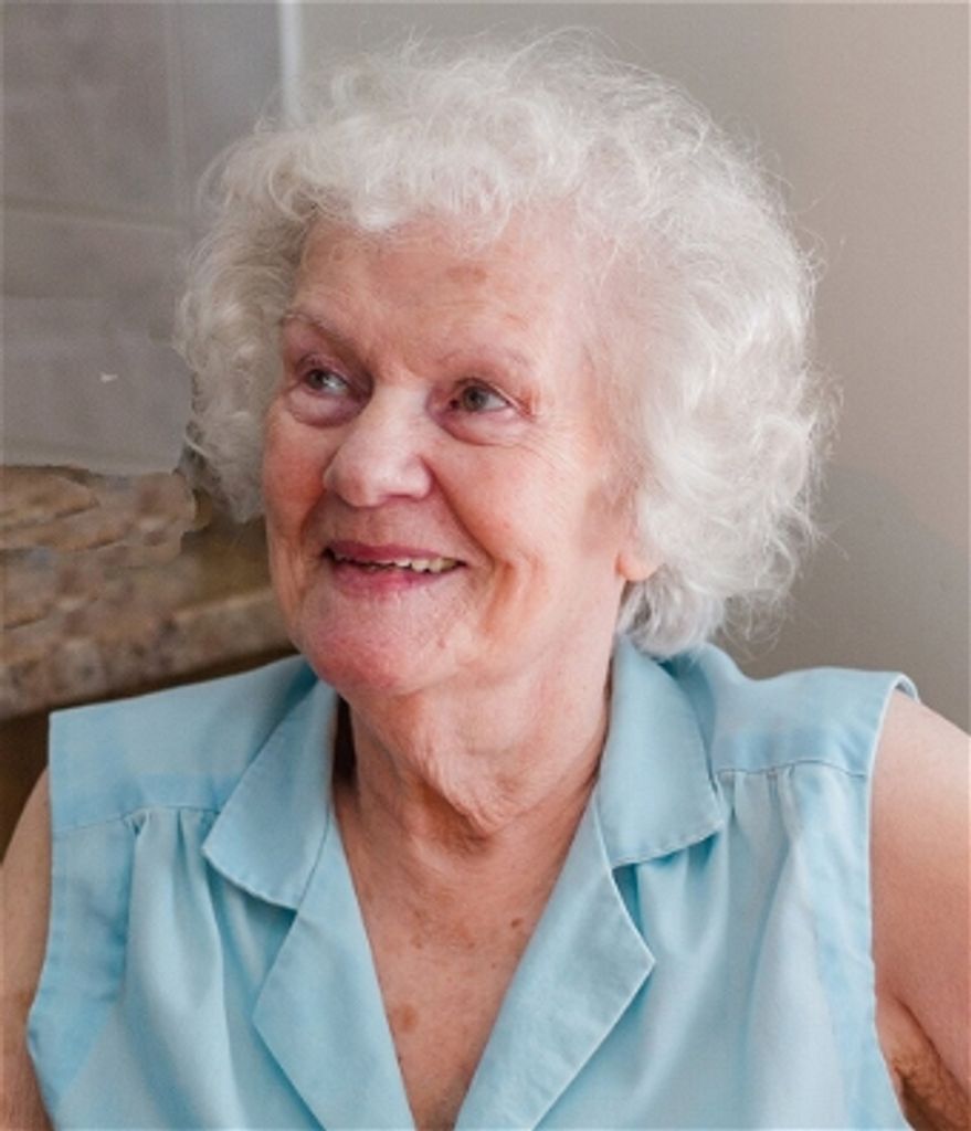 Helen Louise Demilia Profile Photo