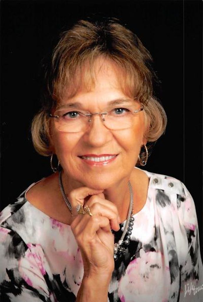 Sharron Kay Glaze Profile Photo