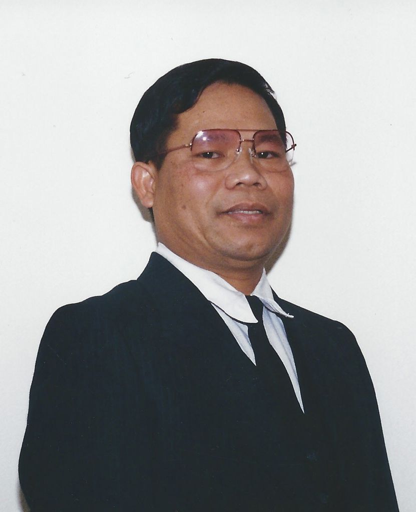 Yen Chau Profile Photo