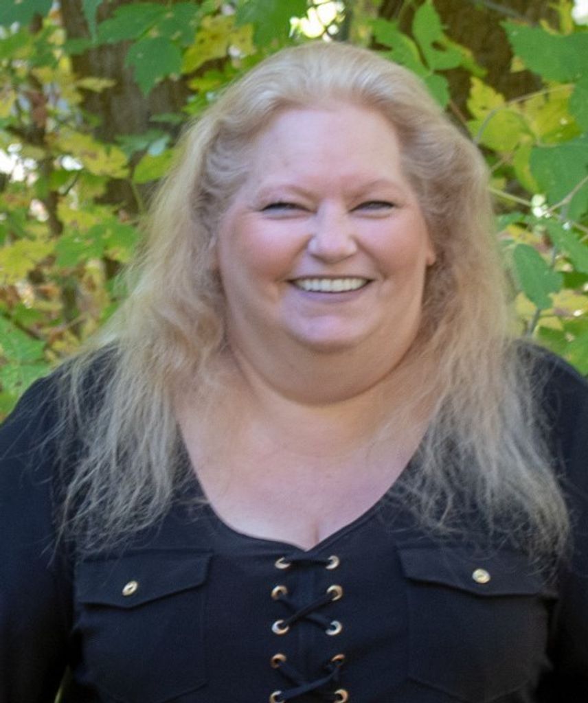Tamra Sanderson