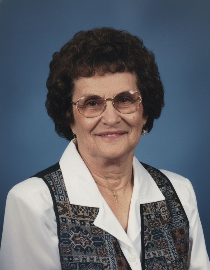 Elizabeth Marie Kacal Profile Photo