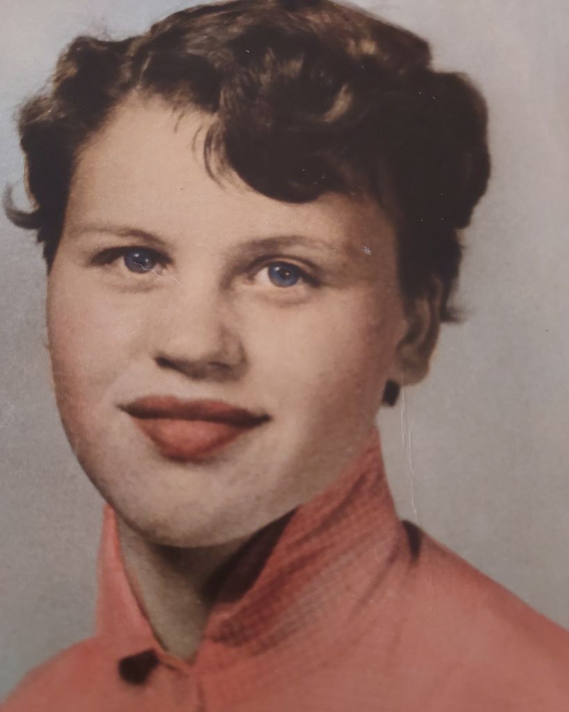 Elizabeth Jane Olson Profile Photo