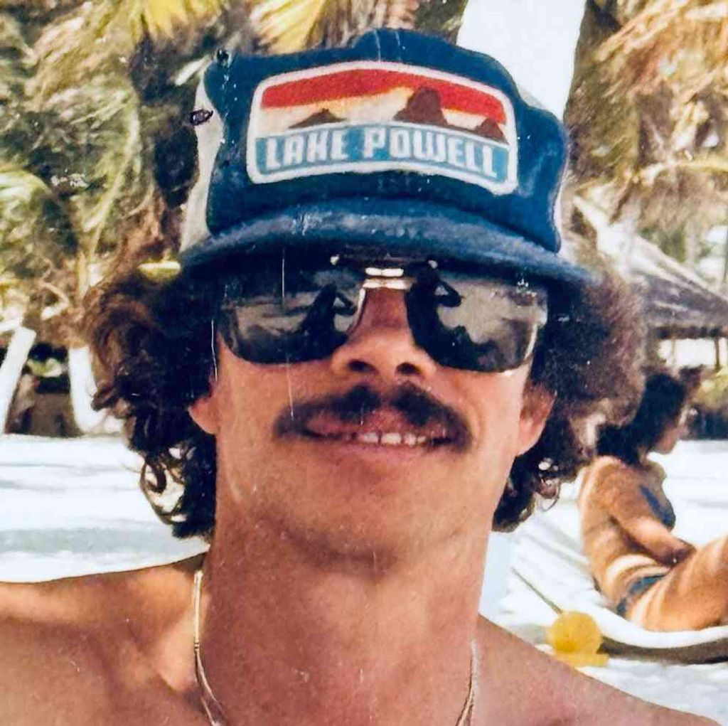 Joel Raye Cheves Profile Photo