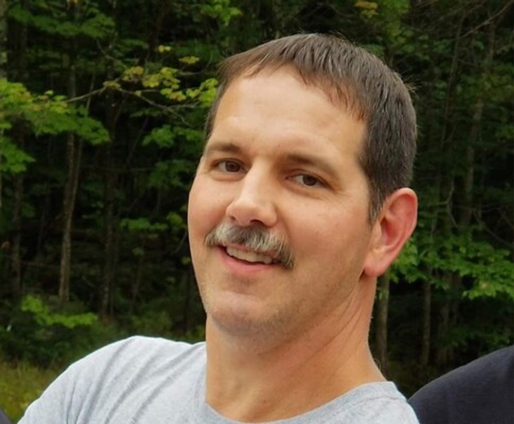 Lee R. Chamberlain Profile Photo