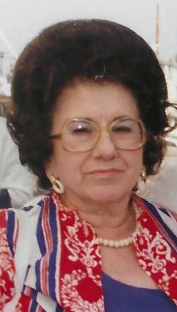 Kaliope Panarites Profile Photo