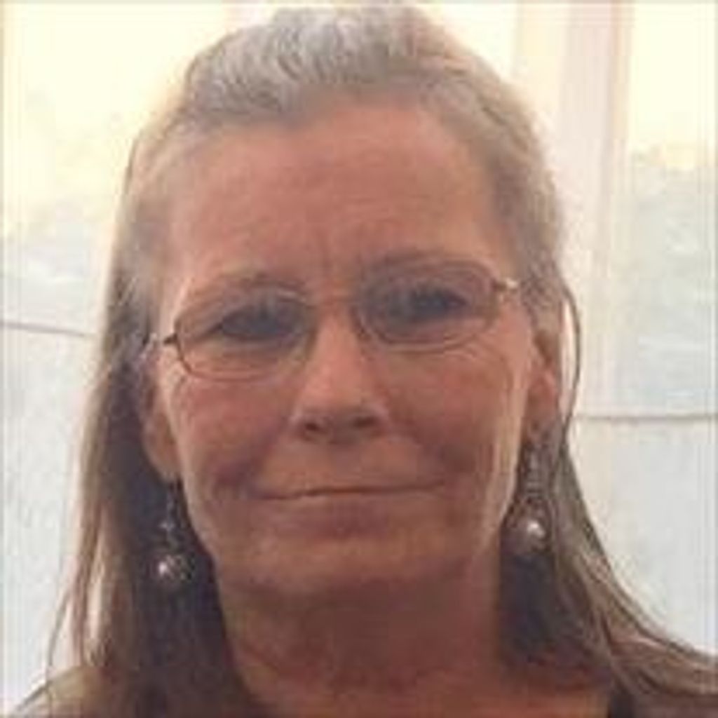 Donna  Marie Skinner