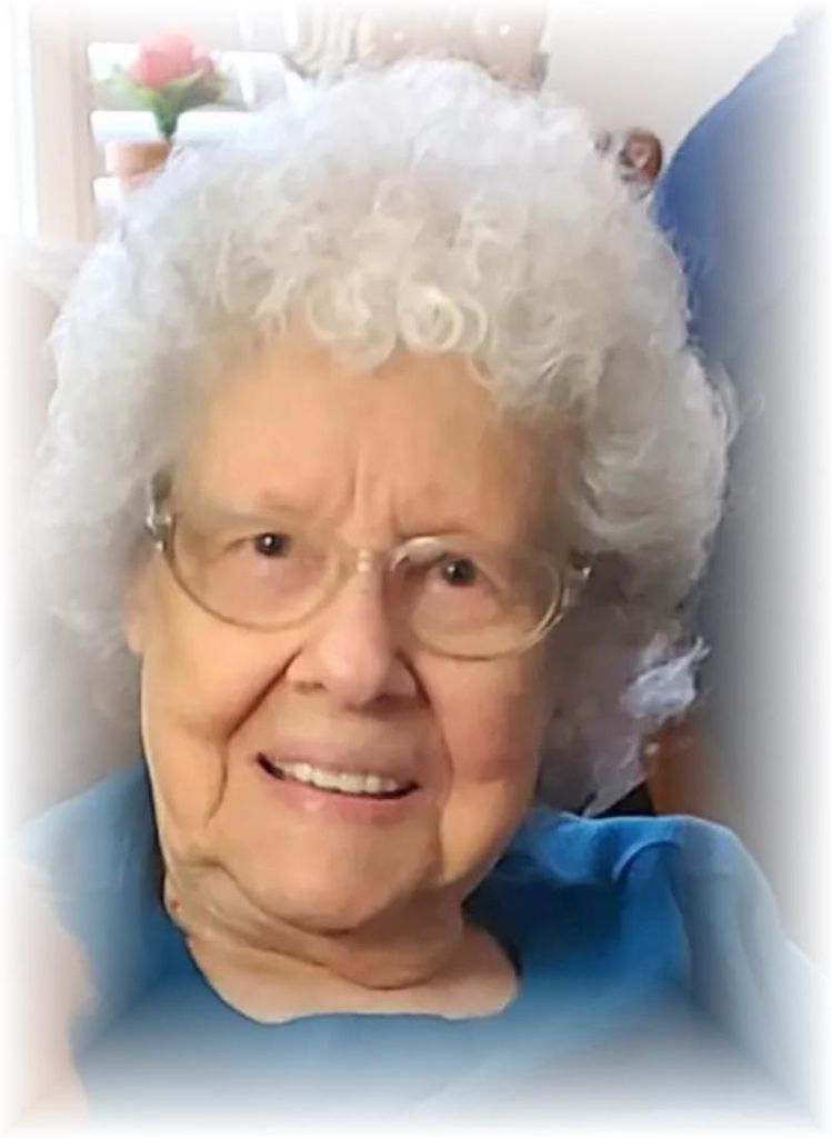 Helen Deloris (Kerns) Whitaker "Honey" Profile Photo