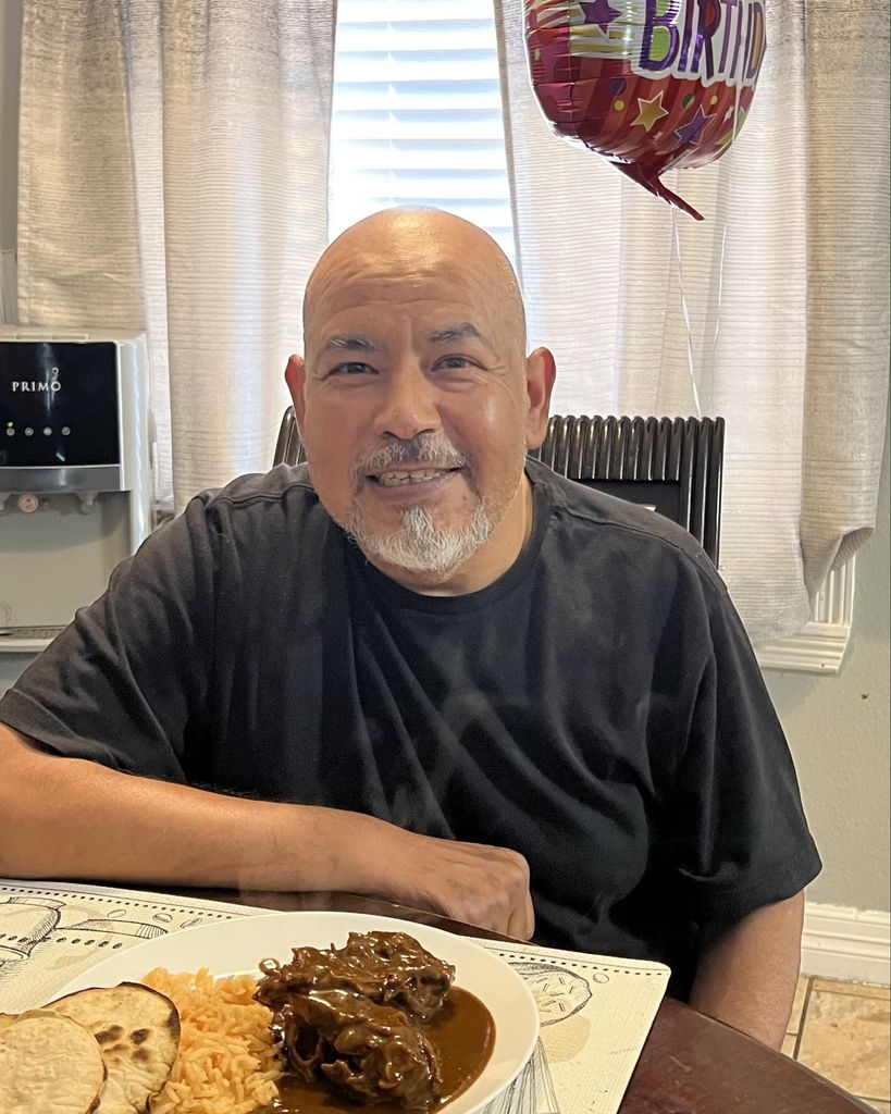 Eduardo Castillo Profile Photo