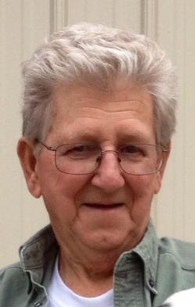 Paul Lind Profile Photo