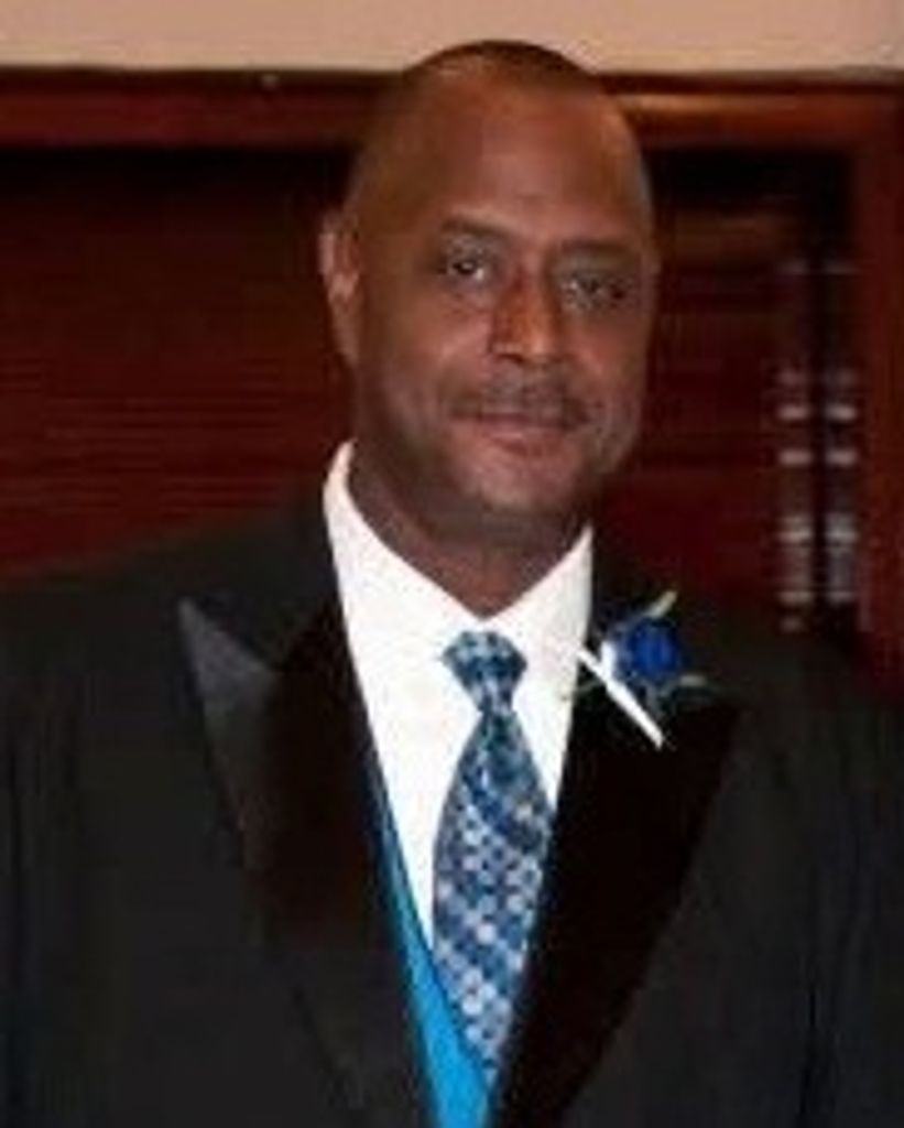 Robert W. McGahee Profile Photo