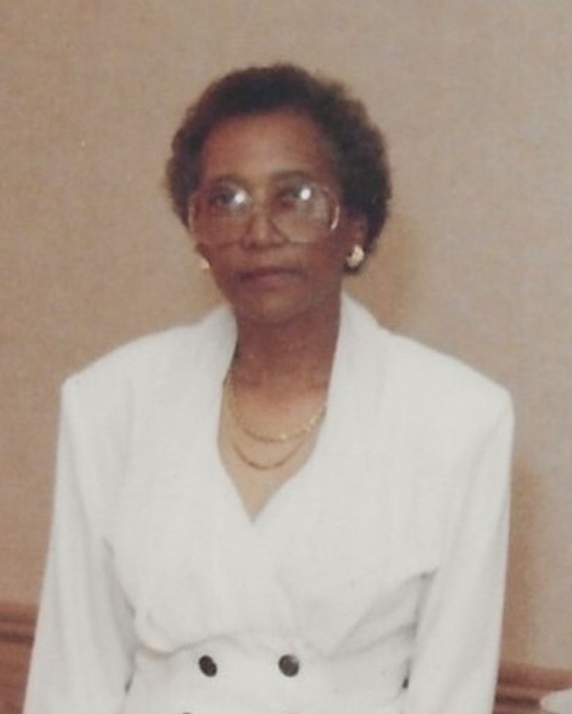 Helen Lucy Sanderson Profile Photo