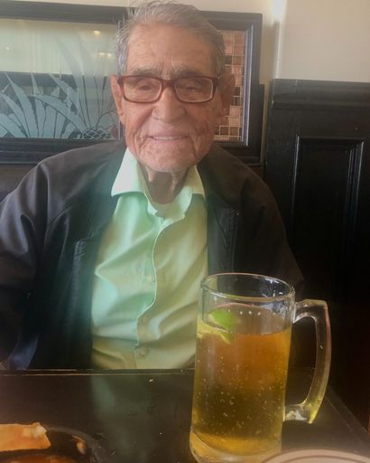 Eliseo Vasquez's obituary image