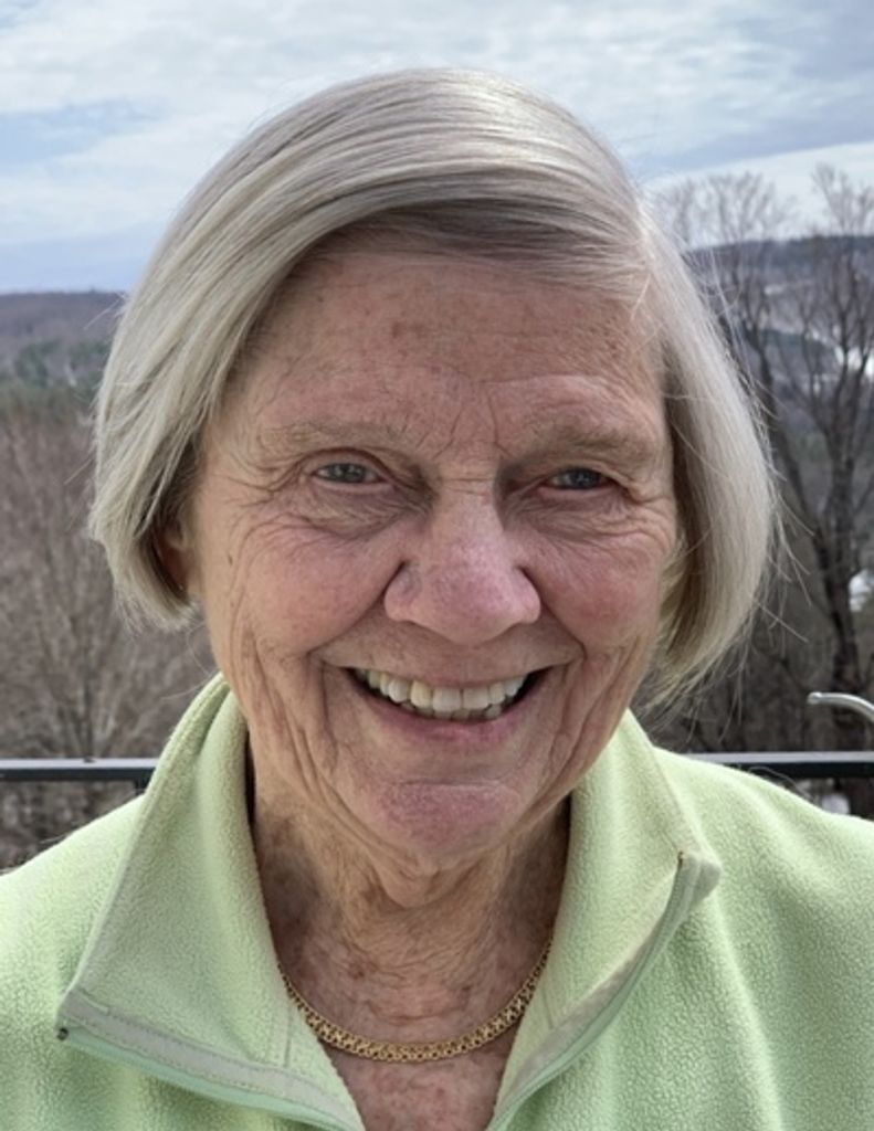 Clover Durfee Profile Photo