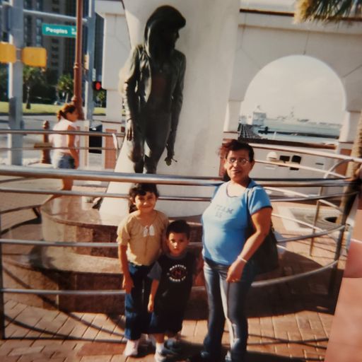 Hermelinda Tabarez Guajardo photo gallery thumbnail 29 of 195