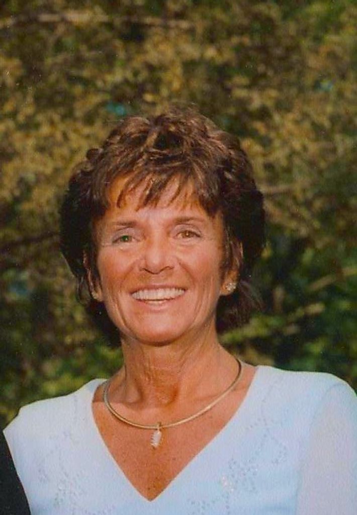 Sandra Hight Profile Photo