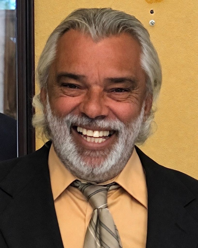 Von Rommell Fernandes Profile Photo