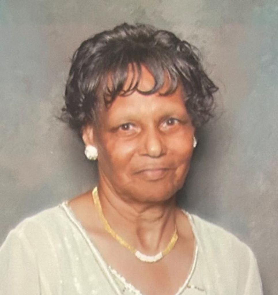 Loretta Geneva Weatherford Profile Photo