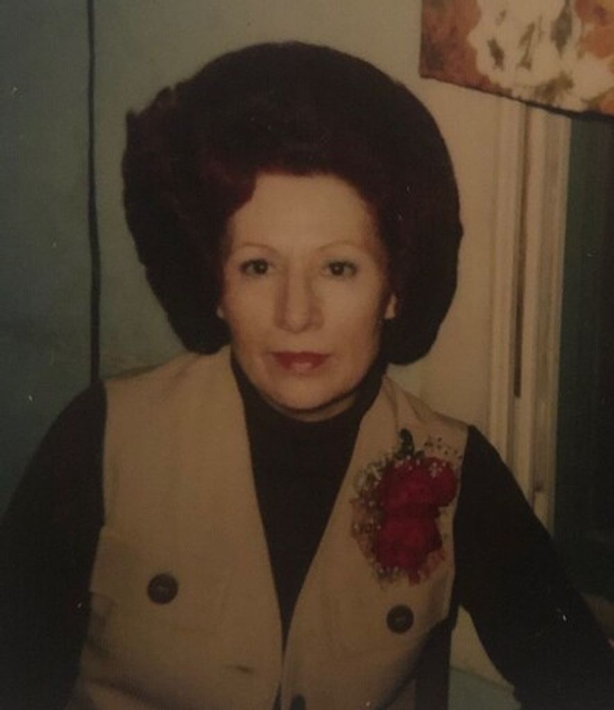 Amelia S. Flores Profile Photo