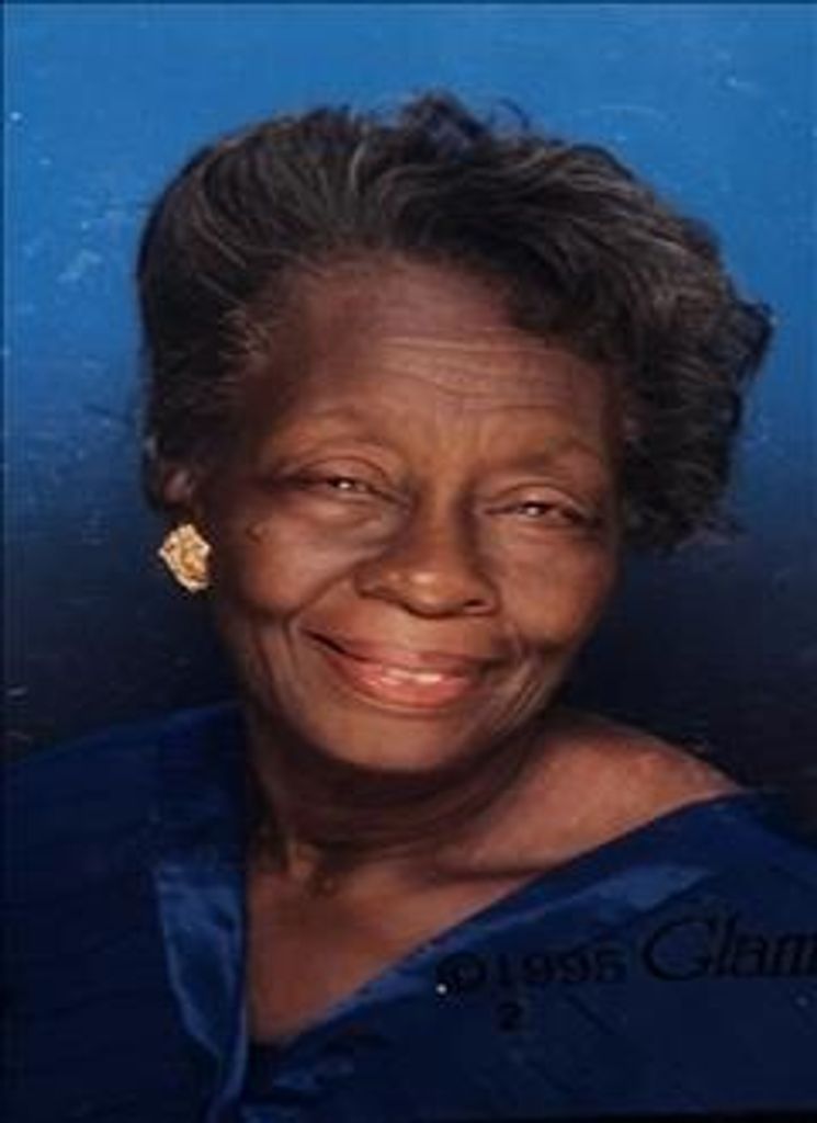 Pervennia Jones Profile Photo