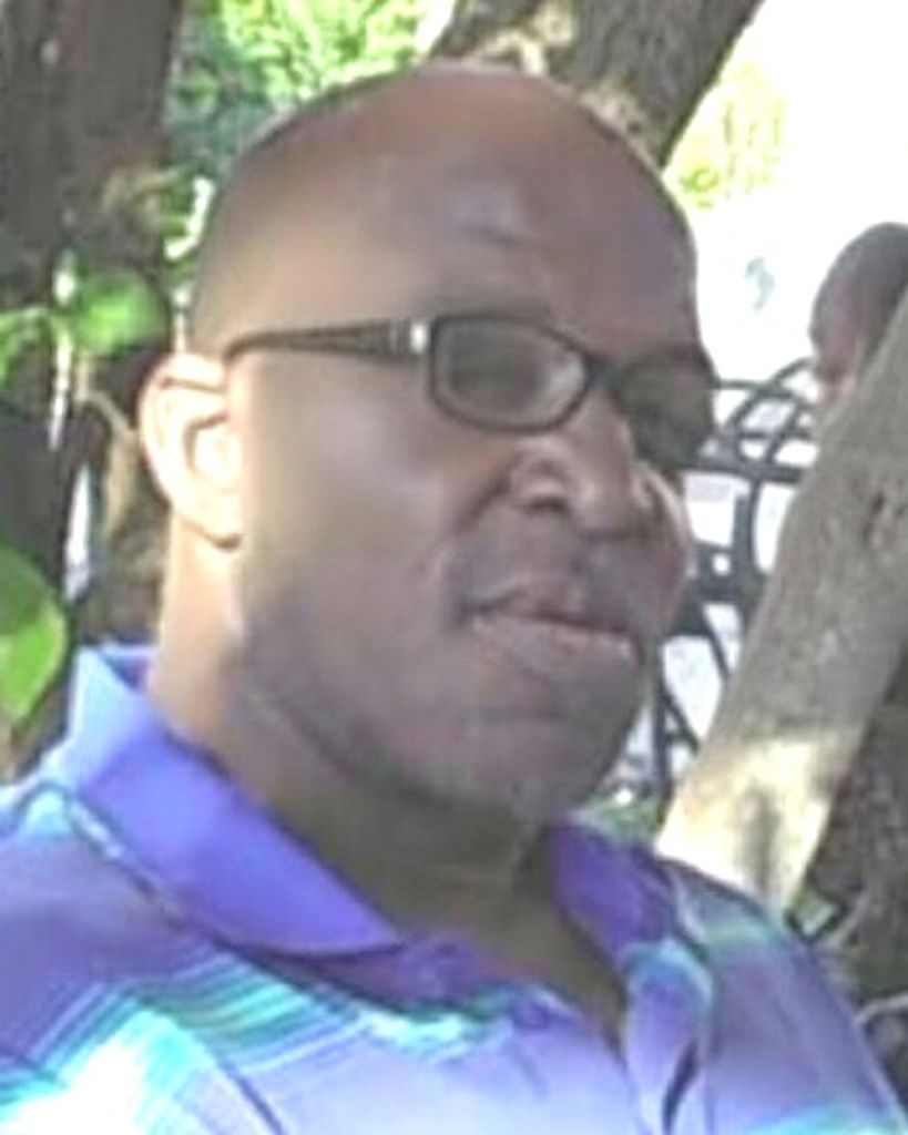 Lawrence E. (Lala)  Lewis Profile Photo