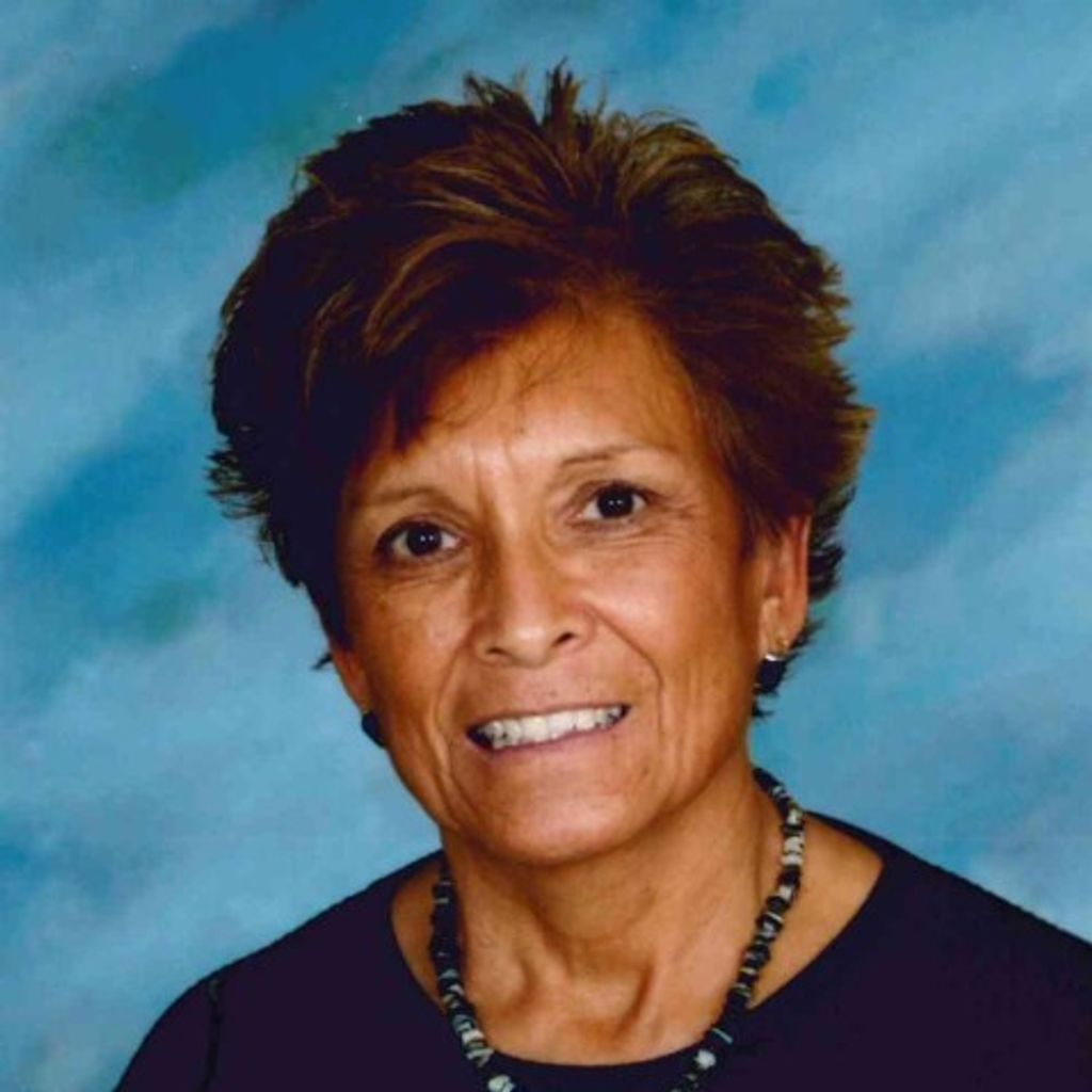 Juanita R Diaz