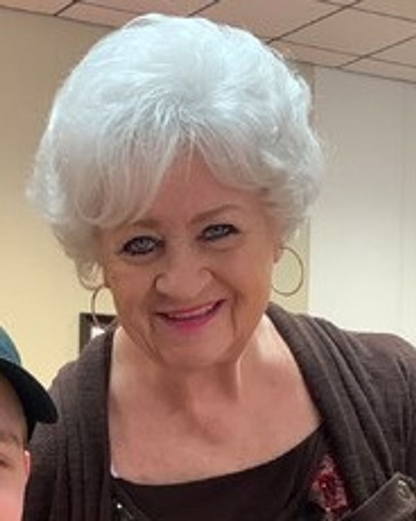 Linda Ann Hunt Davis