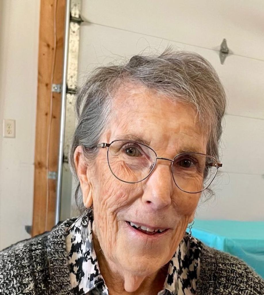 Joan Lundquist Profile Photo