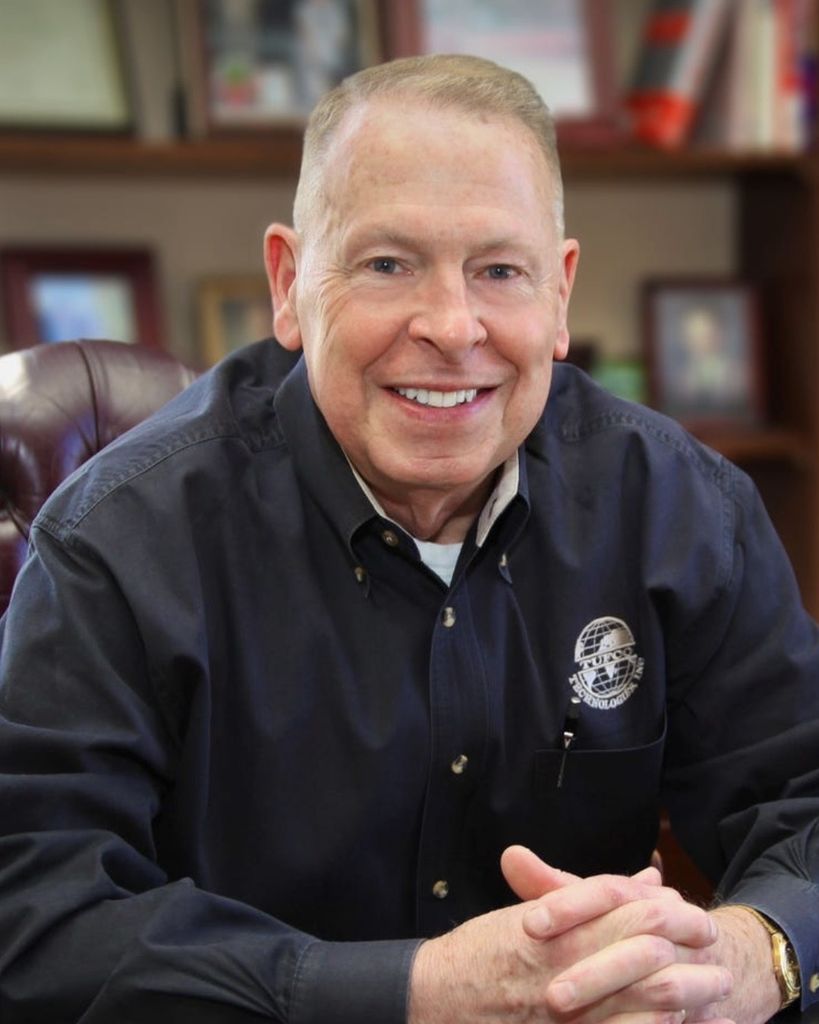 Louis LeCalsey III Profile Photo