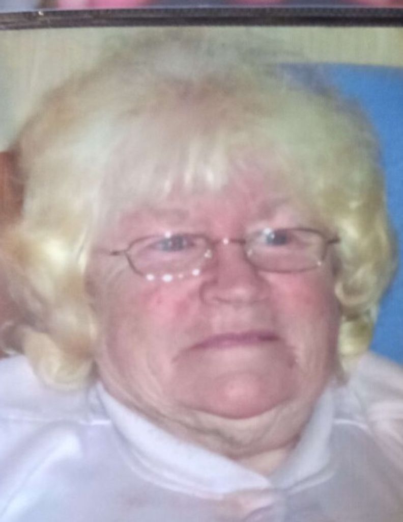 Lorraine Blanche (Wyles)  Demartin