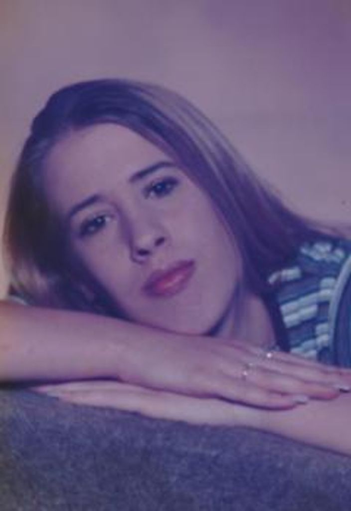 Nicole Lee (Fields)  Stamey
