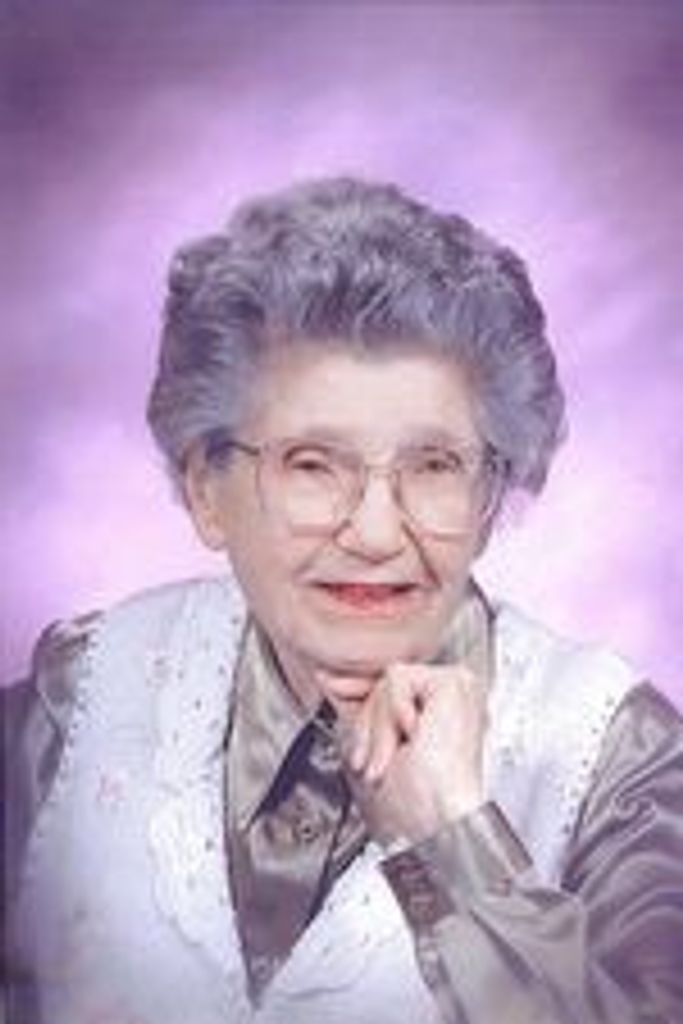 Martha Eureka Neuszer