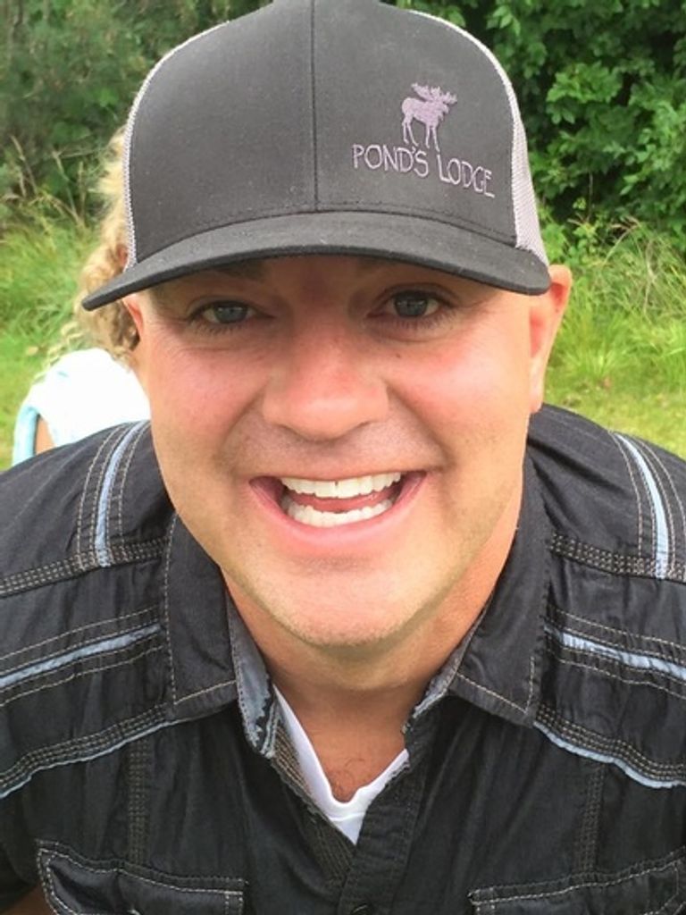 Adam Jacobson Profile Photo