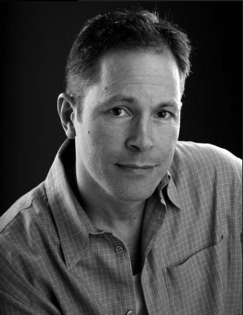 Stephen Phillips Profile Photo