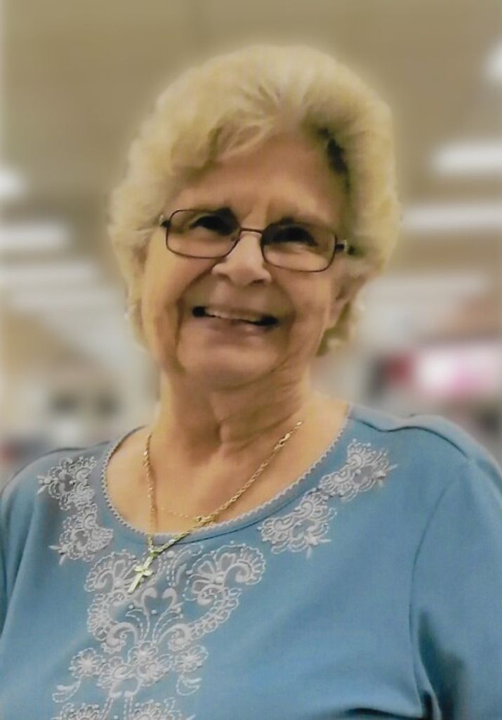 Sally Ann (Curry)  Raymond